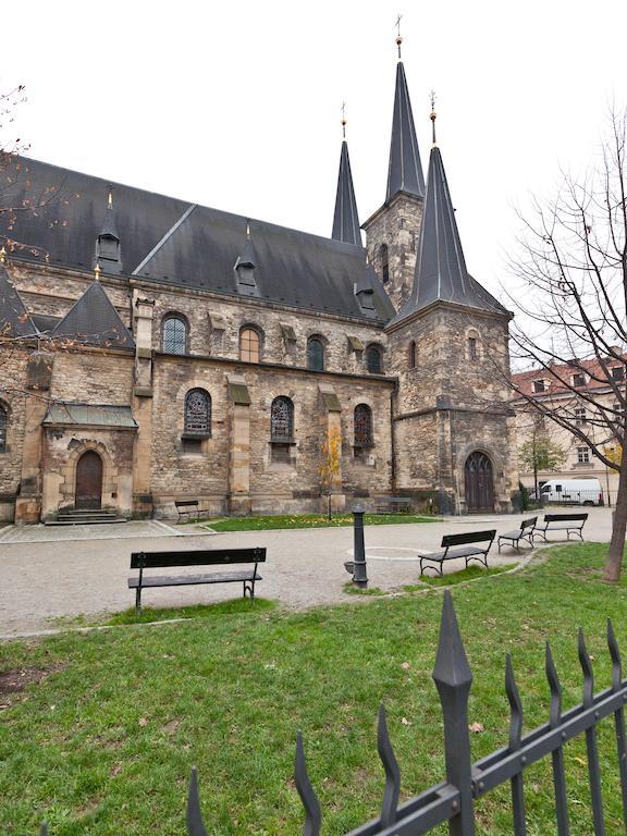 Oasis Prague Apartments Luaran gambar
